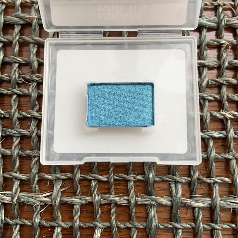 Mary Kay NIP Azure Blue Mineral Eye Color - Picture 3 of 4